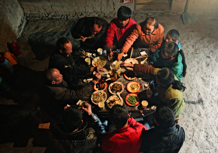 团年饭.jpg